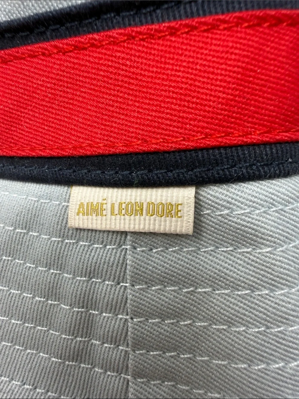 Kid’s AIMÉ LEON DORE Light Gray Bucket Hat with Red Stripe Size S/M
